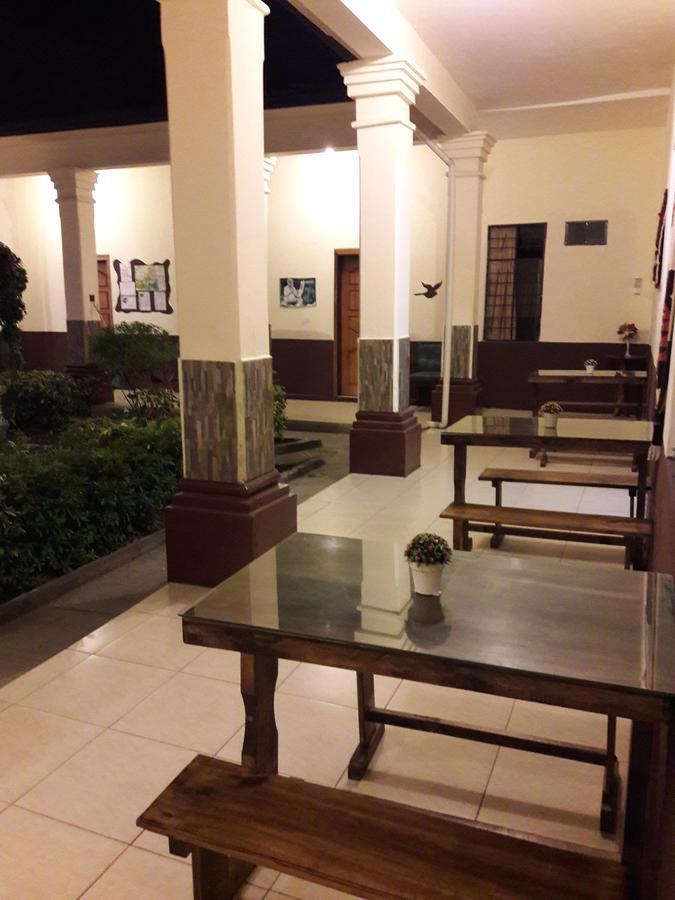 The Backpacker Hostal อิบาร์รา ภายนอก รูปภาพ